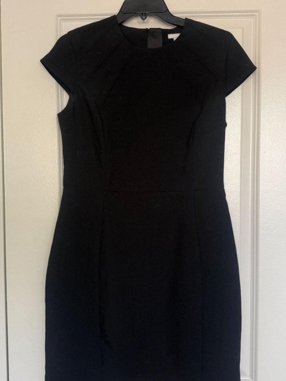 H&M Black Cap Sleeve Sheath Dress Size 10 Professional Career Cocktail